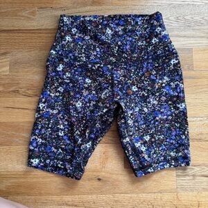 lululemon athletica Black Floral-Print Bike Shorts with Blue and Purple Accents